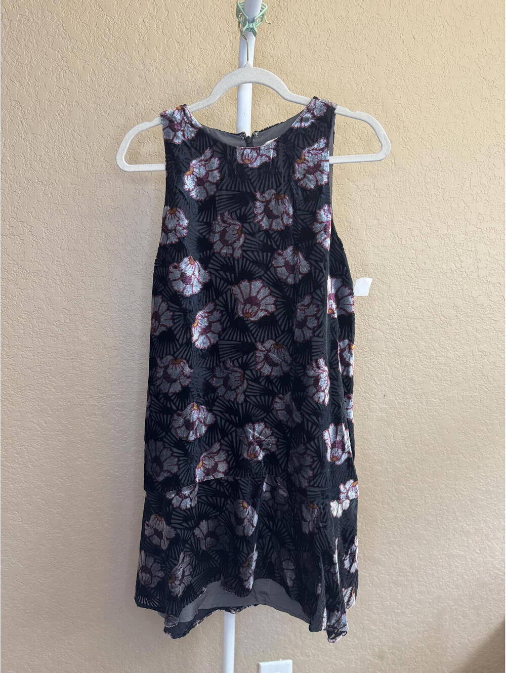 Loft- Small Floral Velvet Dress